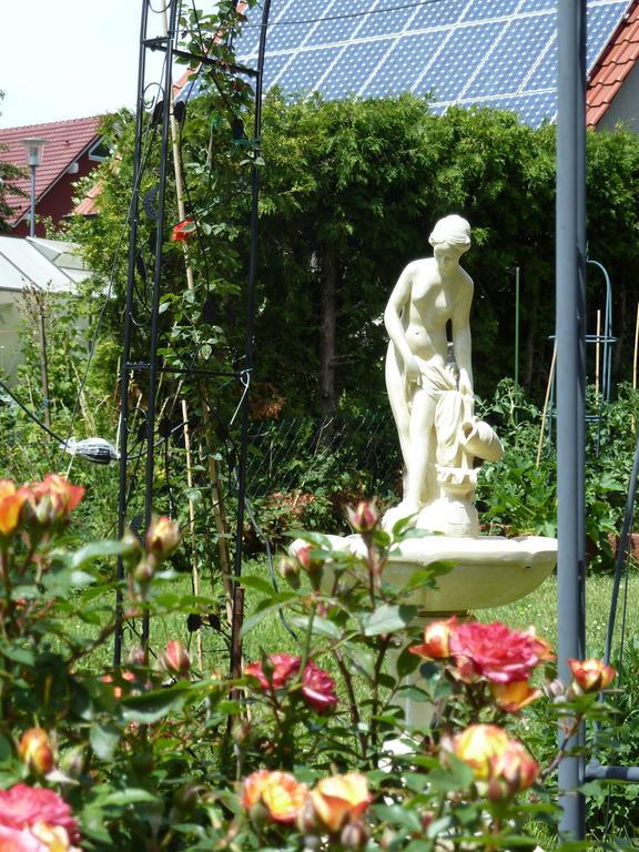 Отель An Der Uferpromenade Leinefelde-Worbis Экстерьер фото